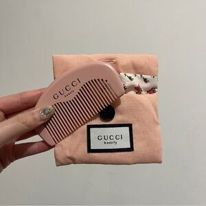 Gucci Pink Beauty Pouch and Comb Gift Set